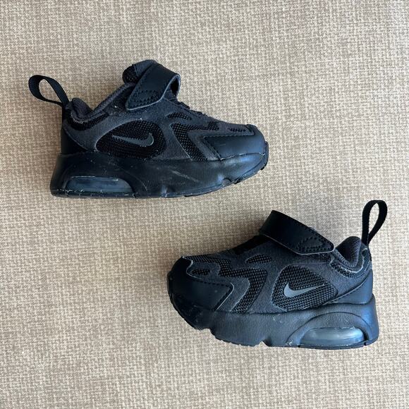 Nike Black Air Max 200 Size 4C Toddler - Picture 1 of 6